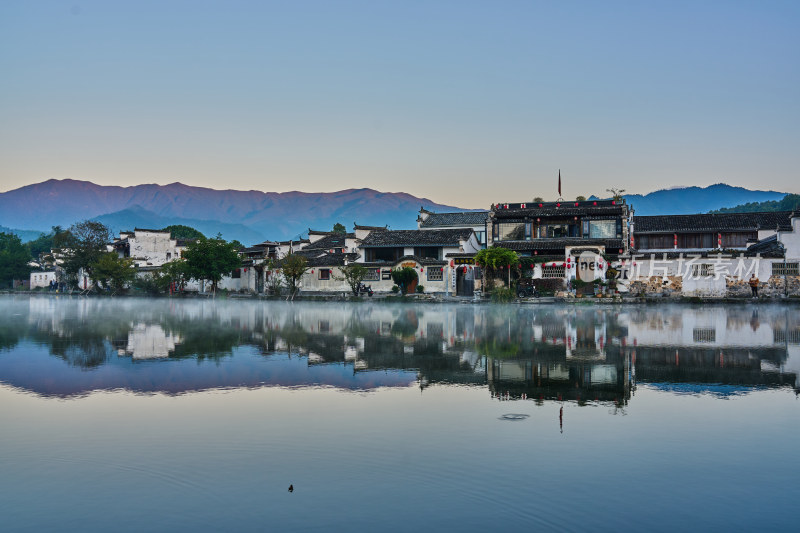 水墨画般的徽州名村