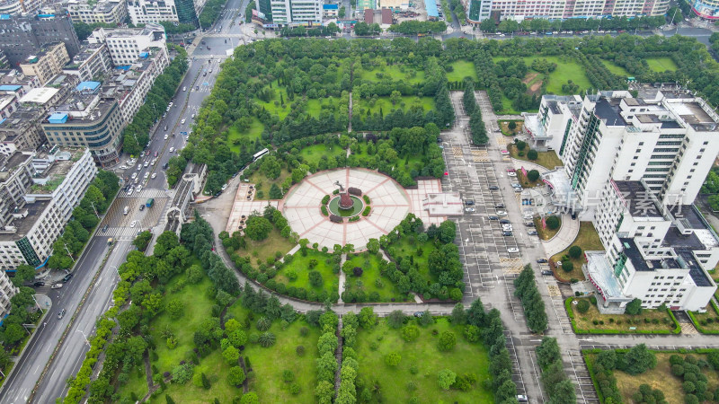 航拍湖南湘乡市城市交通