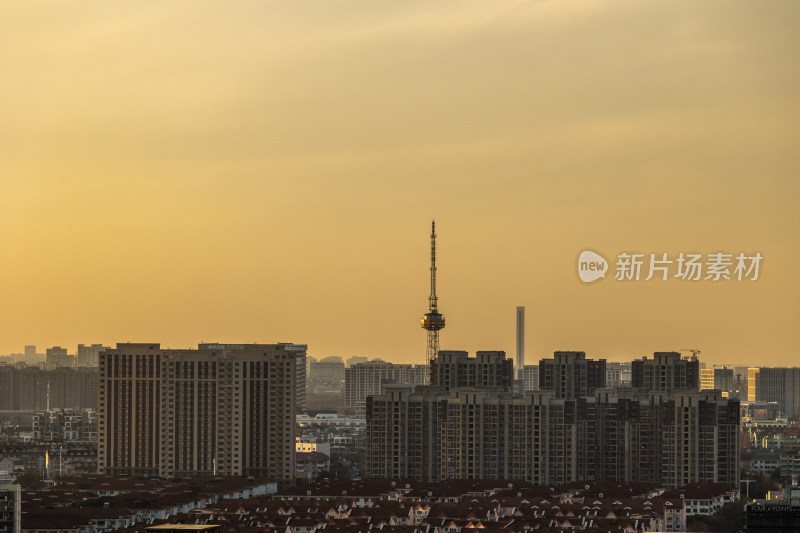 上海嘉定区电视塔傍晚