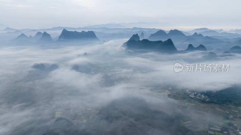 广西桂林山水水墨中国风