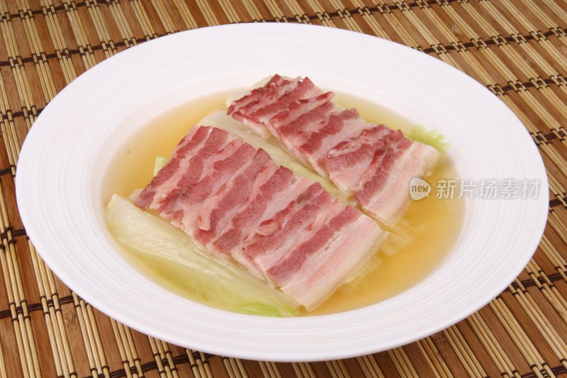 上汤咸肉蒸白菜