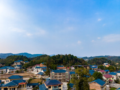 特色乡村房屋建筑道路航拍图