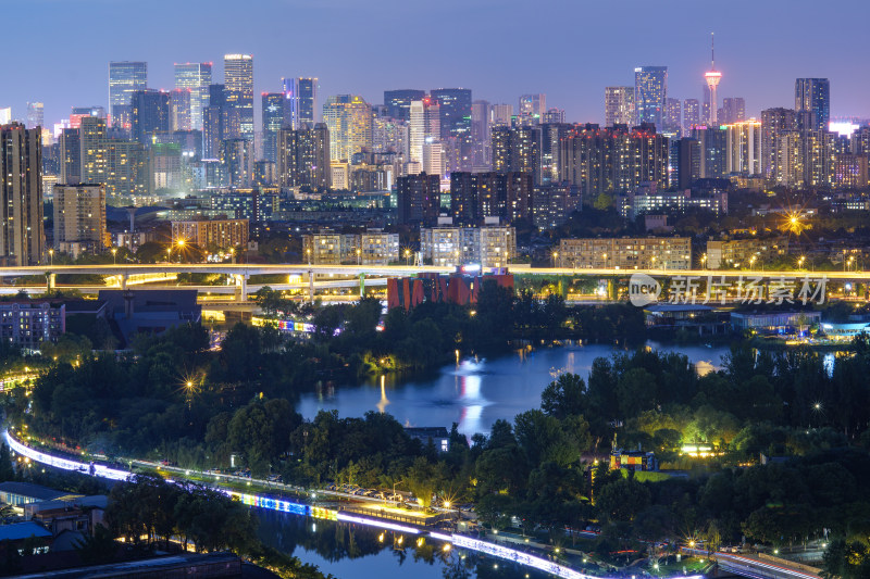 成都城市天际线夜景下的繁华都市