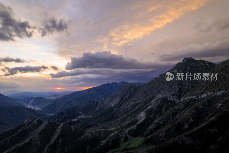 互助北山林场山间公路