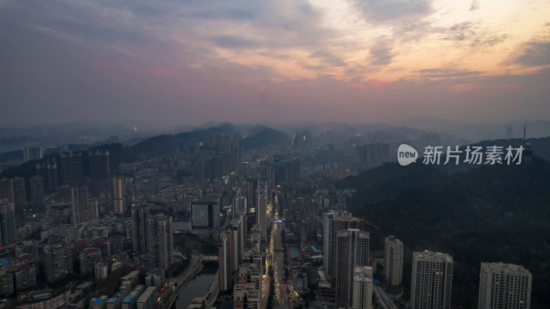 贵州遵义城市晚霞夜幕降临航拍图