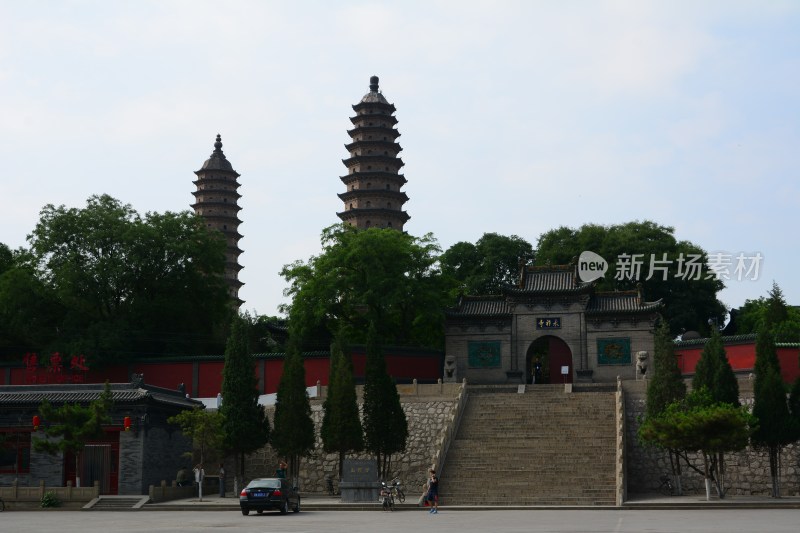 山西太原永祚寺双塔寺