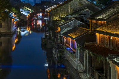 浙江湖州南浔古镇水乡百间楼夜景