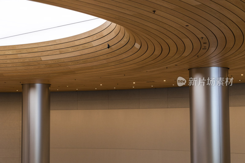 上海静安苹果店室内空间结构柱子