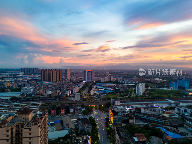 广西玉林城市晚霞航拍图