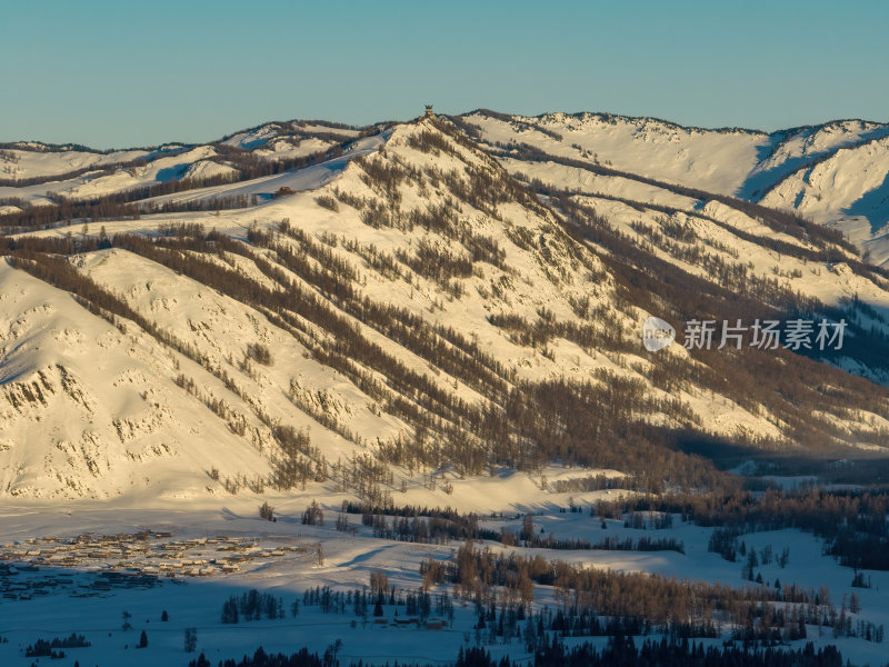 新疆北疆阿勒泰喀纳斯冬季雪景童话世界航拍