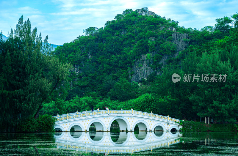 梧州七星岩风景照