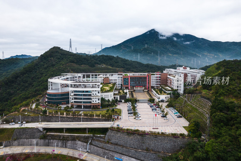 深圳盐田高级中学