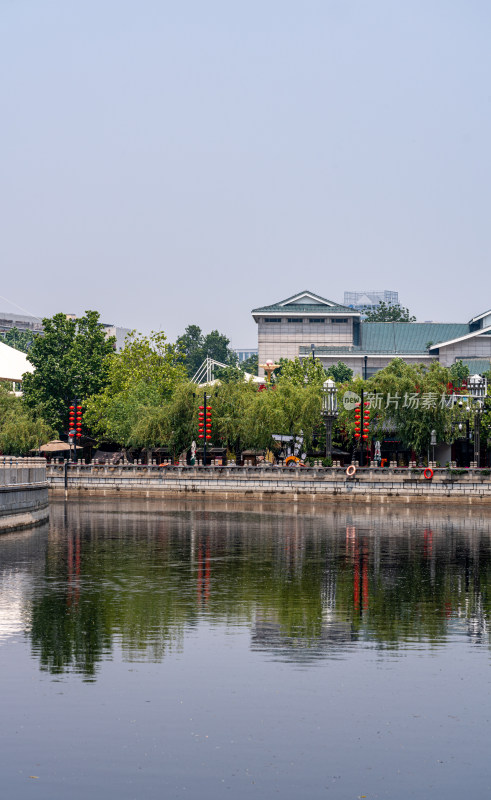 山东济宁东大寺铁桥古运河城市景观