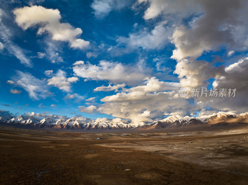 帕米尔高原的自然美景