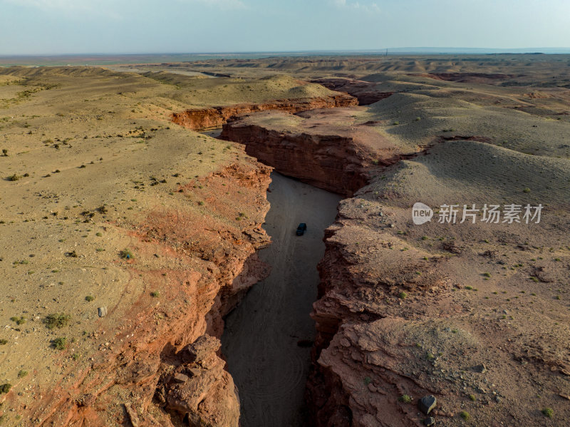 阿拉善峡谷地形地貌