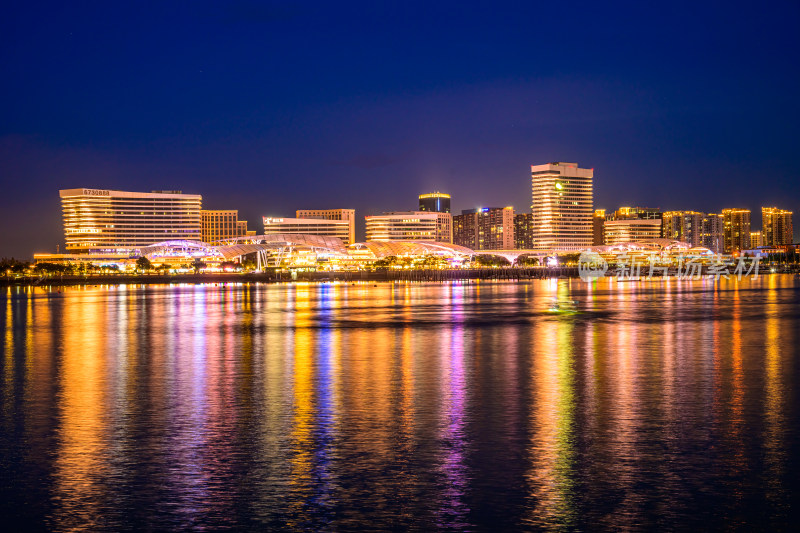 厦门五缘湾帆船俱乐部夜景