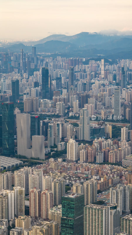 深圳福田CBD大湾区平安大厦夜景蓝调航拍