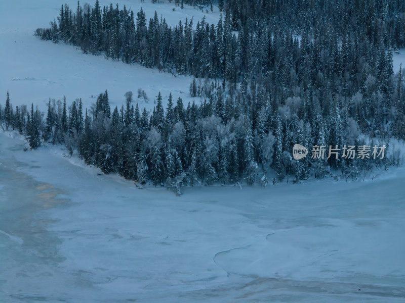 新疆北疆阿勒泰喀纳斯冬季雪景童话世界航拍