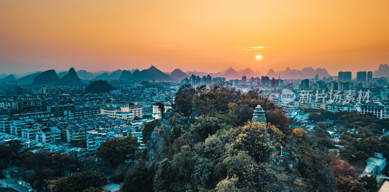 桂林城市日落全景