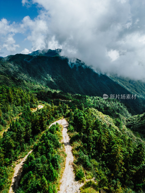 宜春明月山