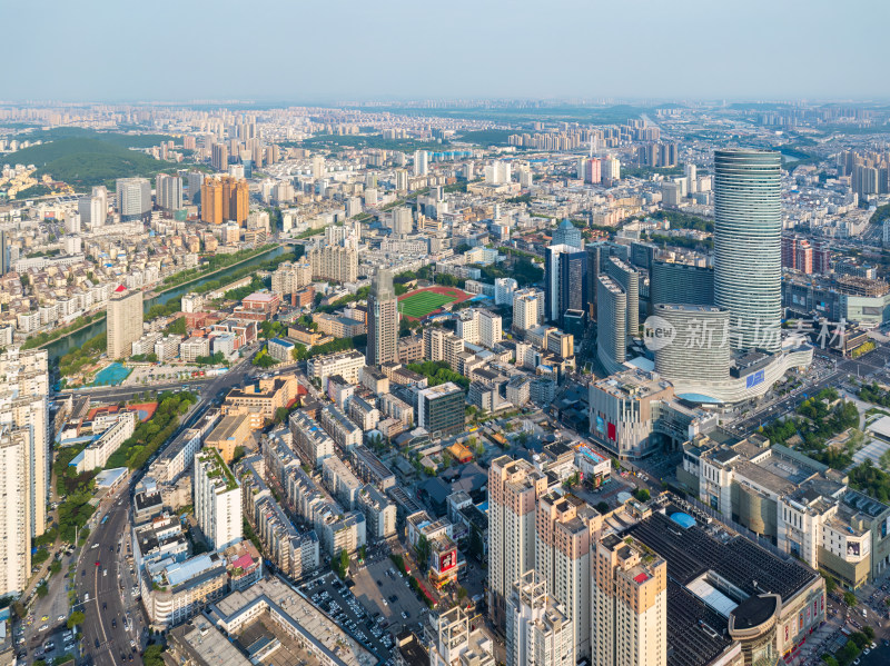 夏季白天江苏徐州苏宁广场城市航拍风光