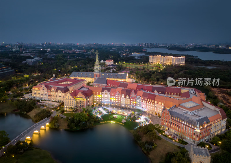 东莞华为欧洲小镇夜景