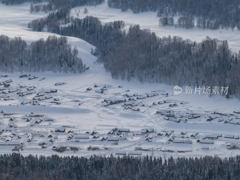 新疆北疆阿勒泰禾木冬季雪景童话世界航拍