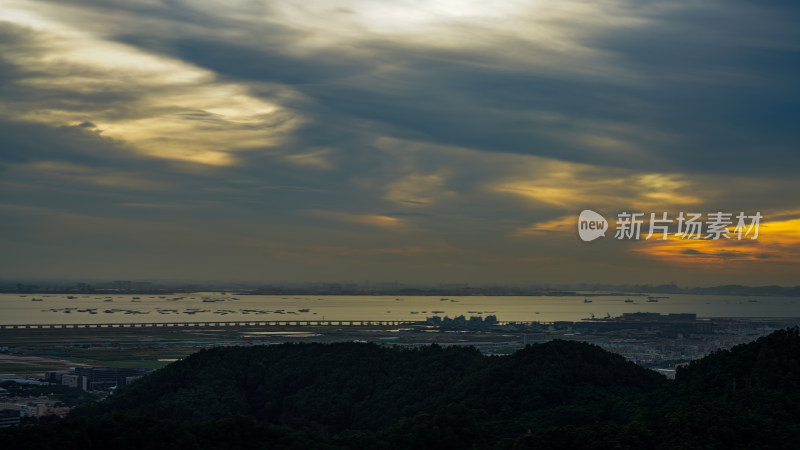 深圳宝安西湾夕阳风光