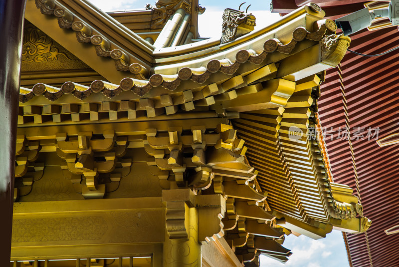 佛光三寺的台湾寺庙风格金山屋顶建筑