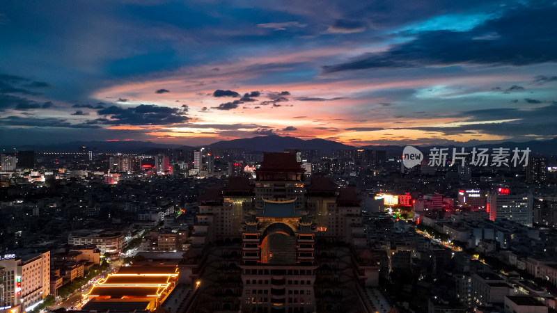 玉林云天文化城夜景晚霞航拍图