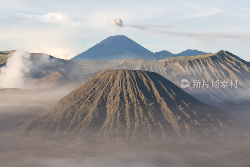 印度尼西亚婆罗摩火山