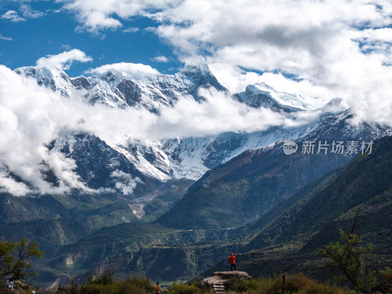 西藏林芝索松村南迦巴瓦峰雪山航拍