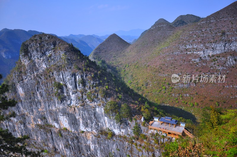 大石围天坑崇山峻岭鲜为人知的秘境