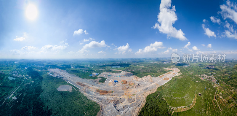 航拍山东枣庄翼云机场建设工地风光全景图