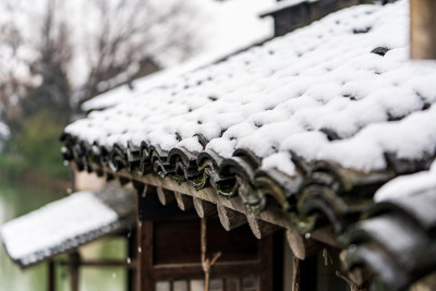 江南水乡古镇雪景