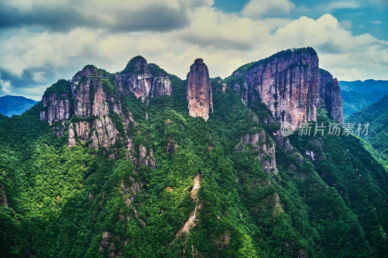 神仙居的壮观群山