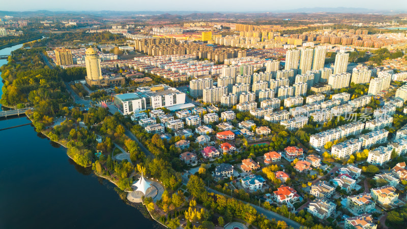 航拍俯瞰城市建筑群住宅区