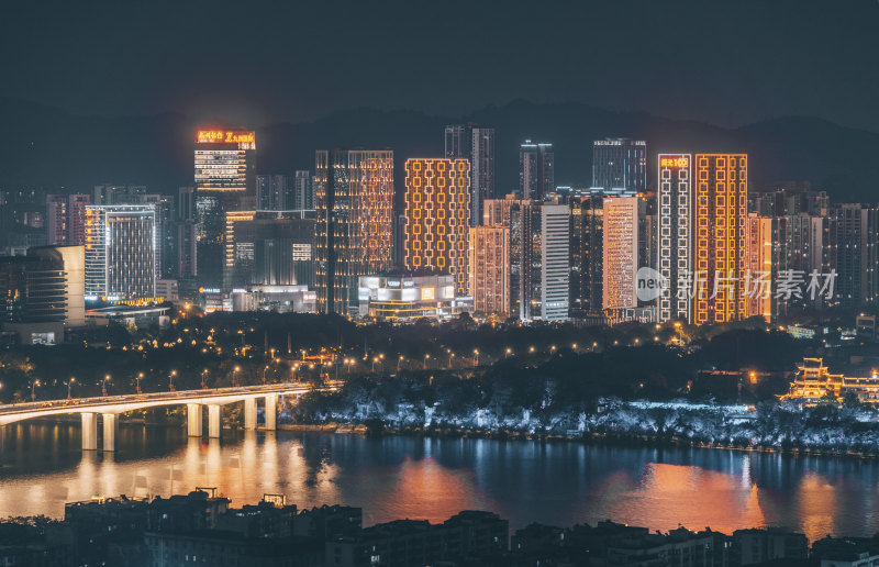 广西柳州河东新区CBD建筑群夜景