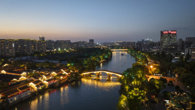 杭州大运河拱宸桥夜景航拍