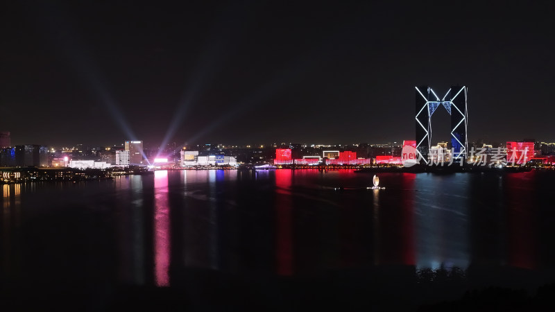 上海临港滴水湖夜景全景