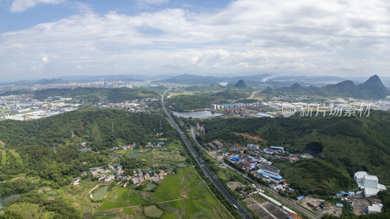 航拍韶关武江区雨后的清新风景