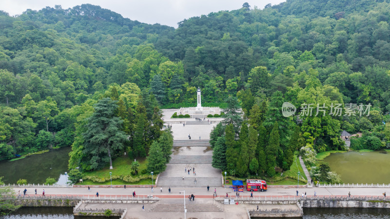 贵州省贵阳市黔灵山公园景色