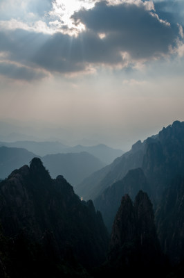 安徽黄山日落风光