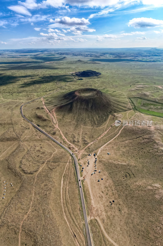 内蒙古乌兰布统乌兰哈达黑色火山群航拍