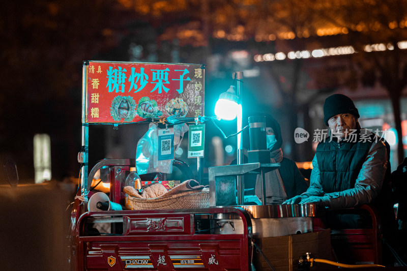 夜市小吃美食人群叫卖