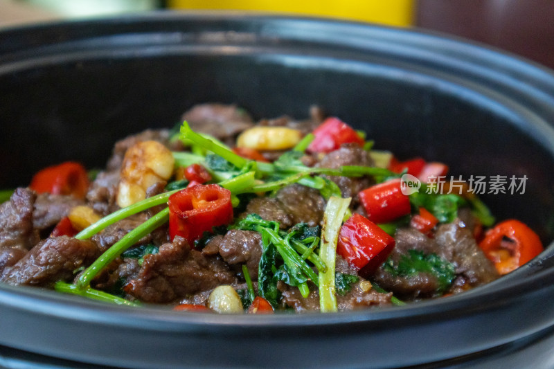 静物餐饮湘菜小炒黄牛肉特写