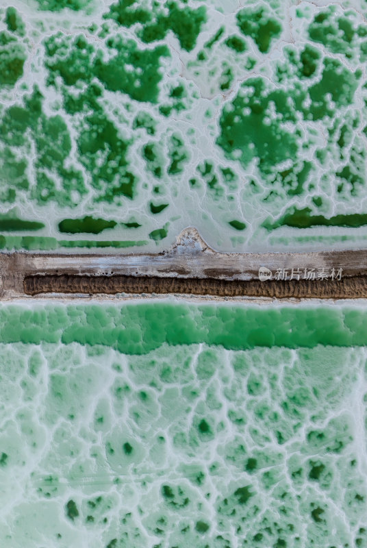 青海海西州茫崖翡翠湖网红盐湖高空航拍