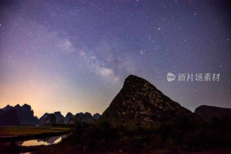 中国广西桂林山水星空银河