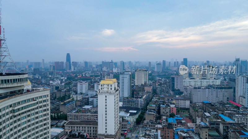 航拍江西南昌城市风光南昌大景