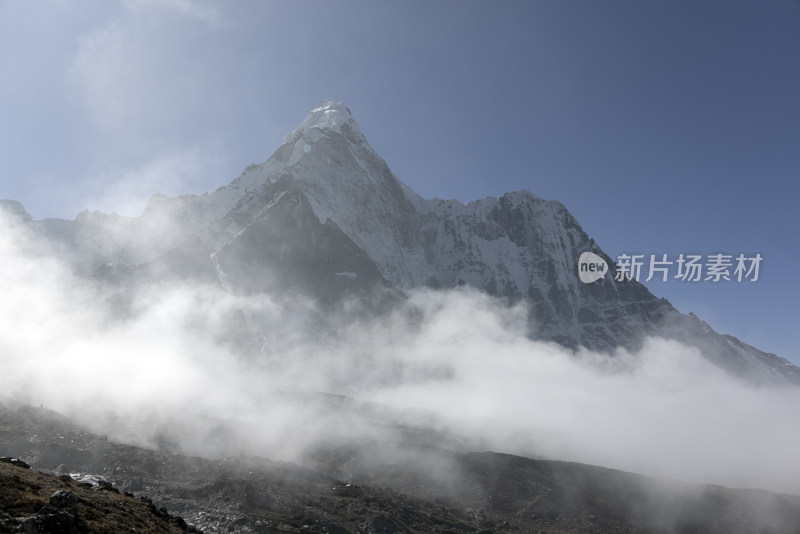 尼泊尔EBC徒步喜马拉雅山脉风光